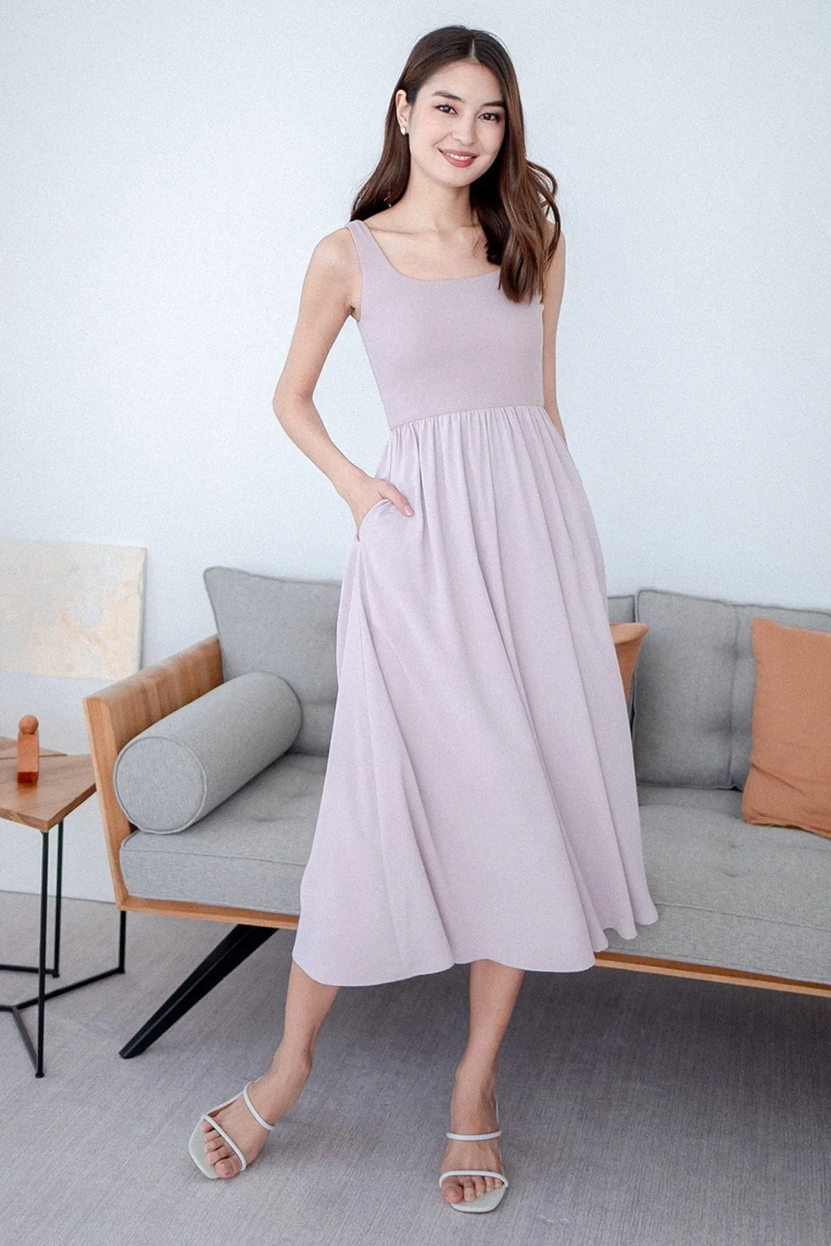 ANABELLE RIBBED MAXI DRESS IN MAUVE