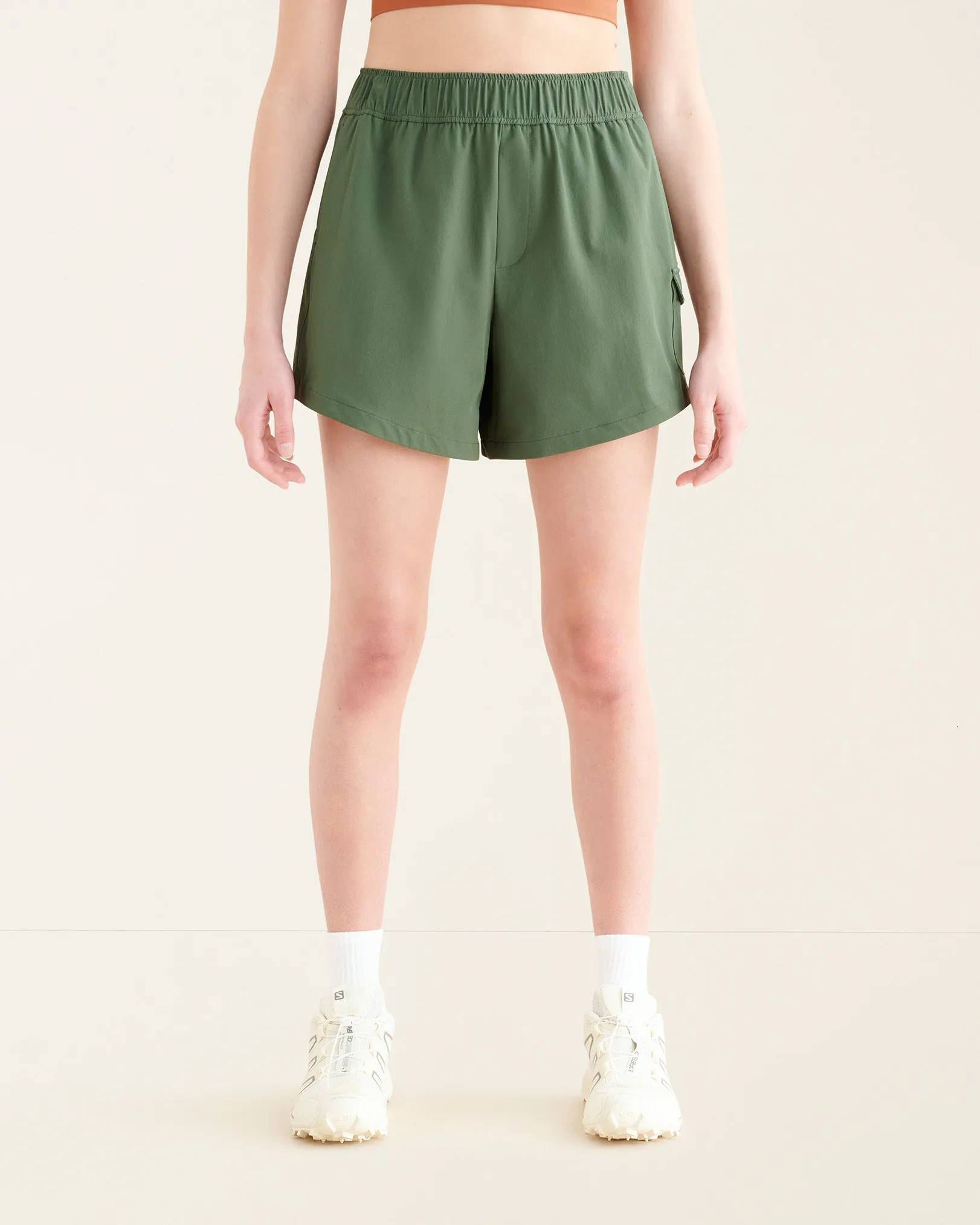 ARCHIVES: Roots x alder Cargo Shorts