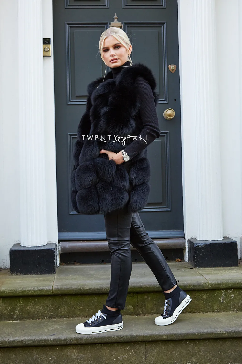 Black Overlap Fox Fur Gilet