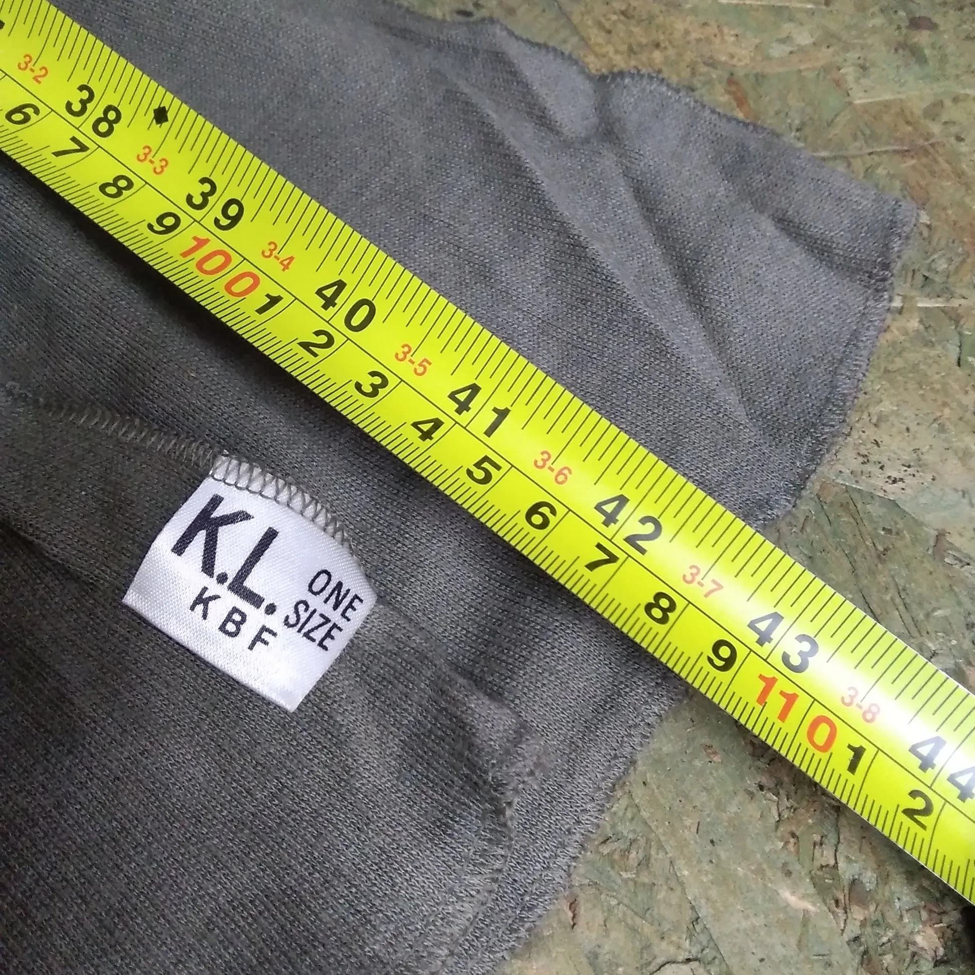 Dutch X-T Headover. 50% Wool / 50% Cotton. Used / Graded. Olive Drab.