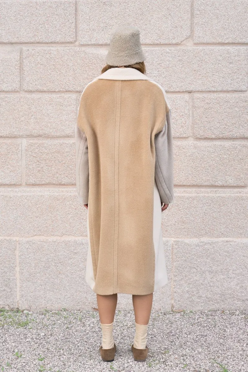 Elara Women’s Oversize Cashmere Coat - Cappuccino/Beige