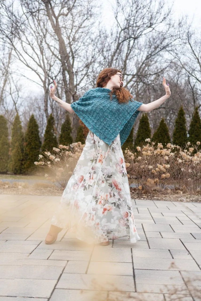 Mile End Poncho | Knitting Pattern