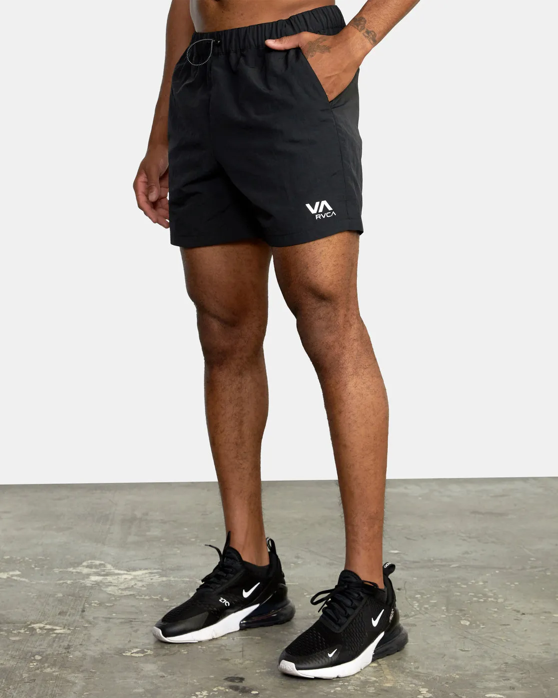 Outsider 17" Packable Shorts - Black