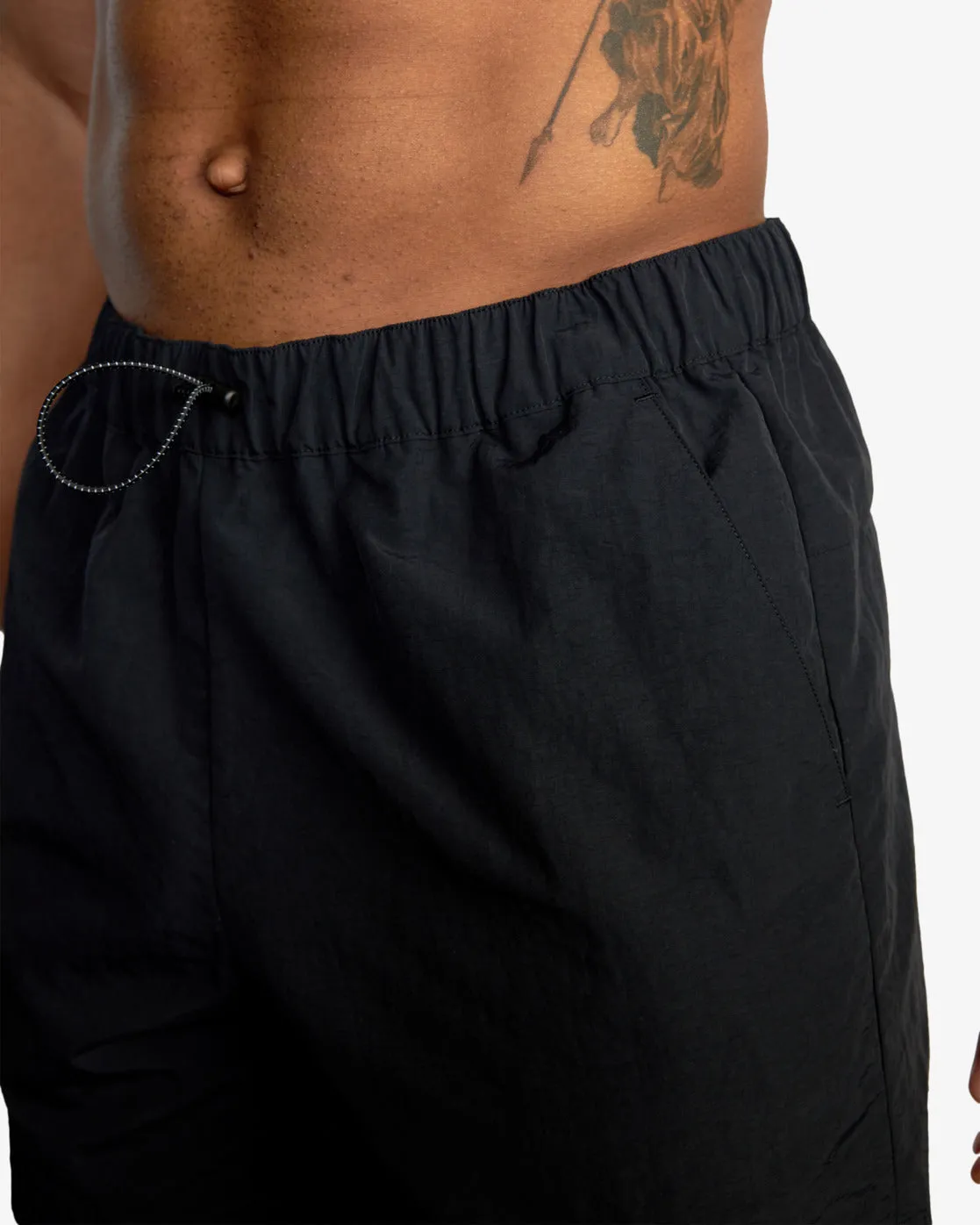 Outsider 17" Packable Shorts - Black