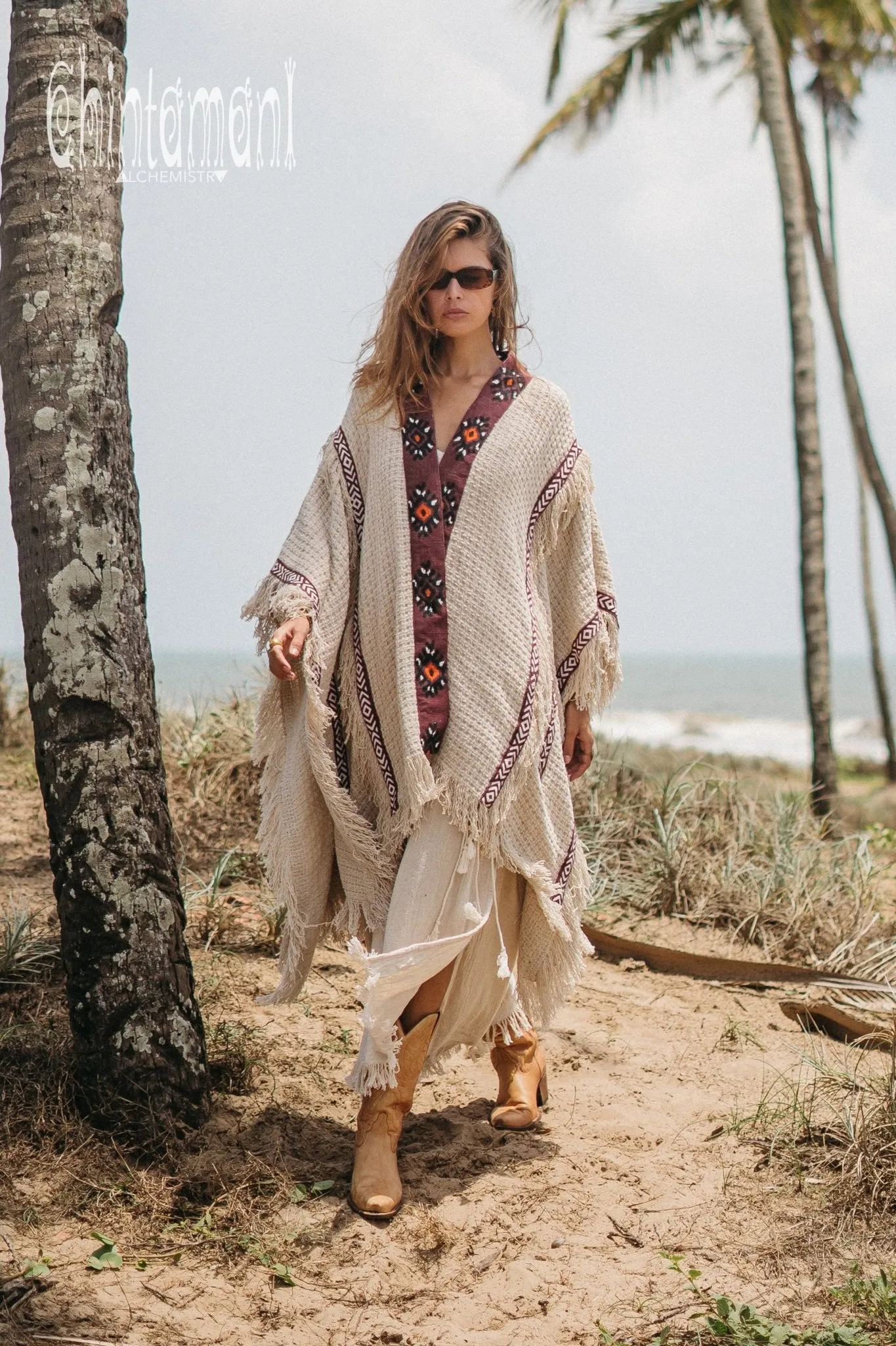 Short Berber Poncho for Women / Hemp